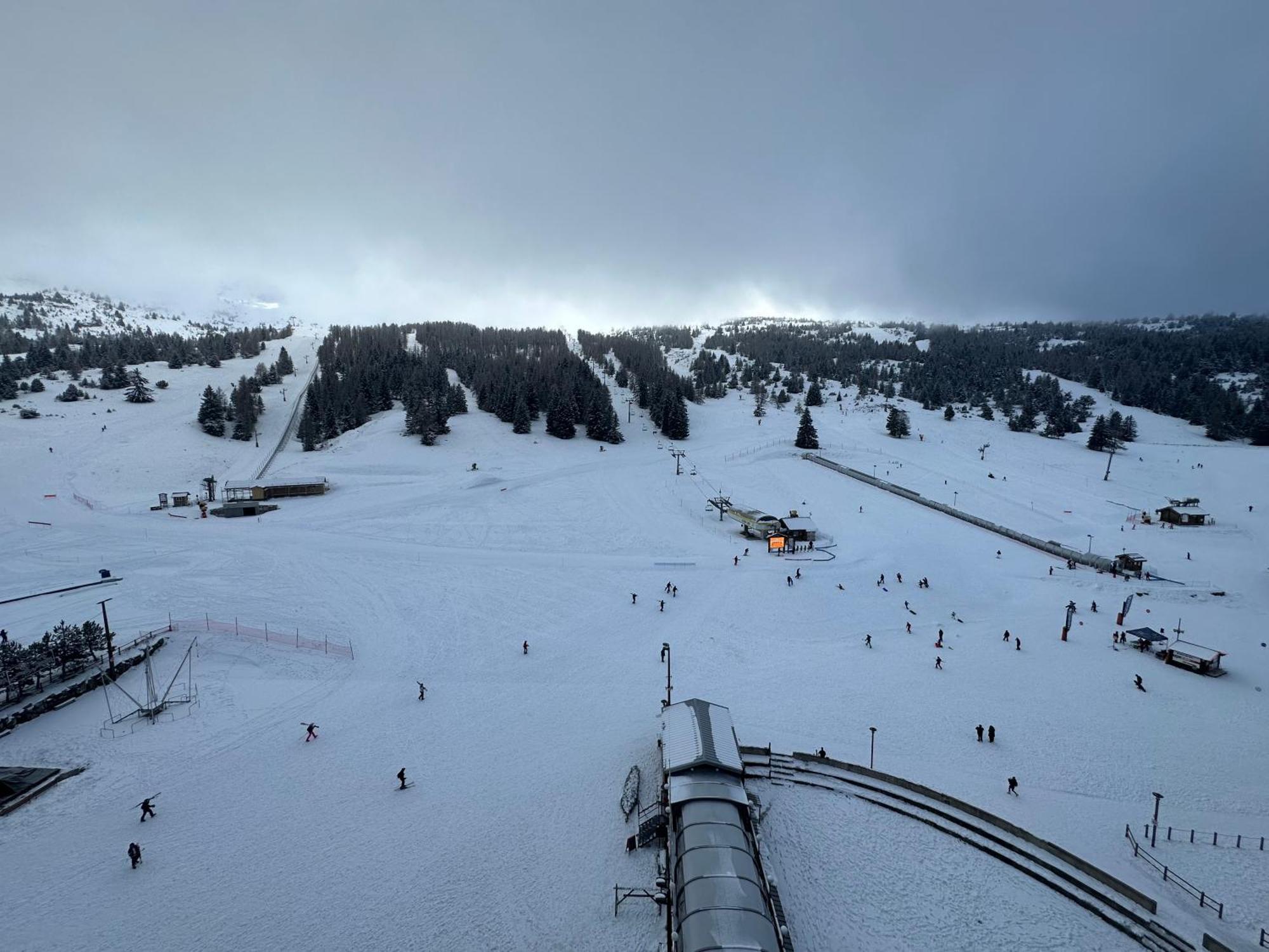 Aux Pieds Des Pistes Et Des Commerces